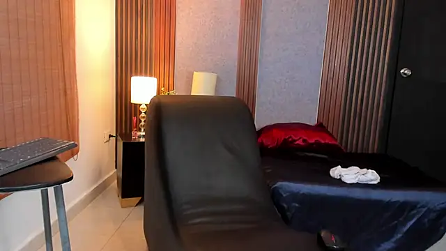 Snapshot of Justin_mack chatting on 13, 3, 2025 Justin mack online show from 13, 3, 2025