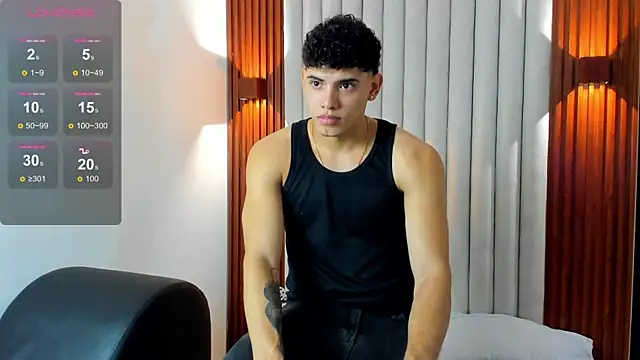 Snapshot of Justin_mack chatting on 4, 11, 2025 Justin mack online show from 4, 11, 2025