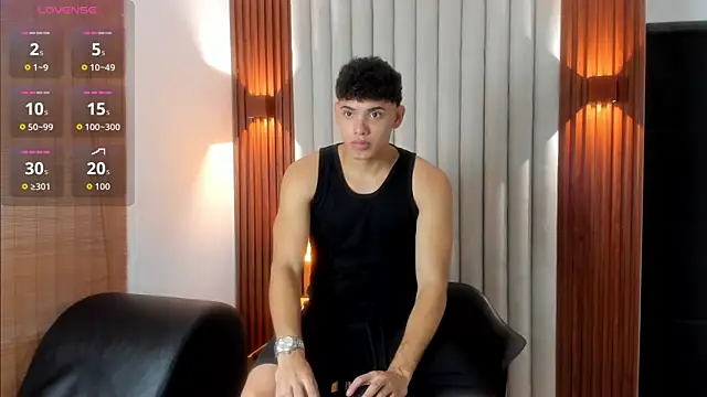 Snapshot of Justin_mack chatting on 8, 10, 2025 Justin mack online show from 8, 10, 2025