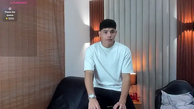 Snapshot of Justin_mack chatting on 14, 9, 2025 Justin mack online show from 14, 9, 2025