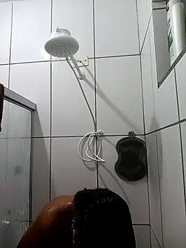 Pantaneirasexy online show from 21, 11, 2025