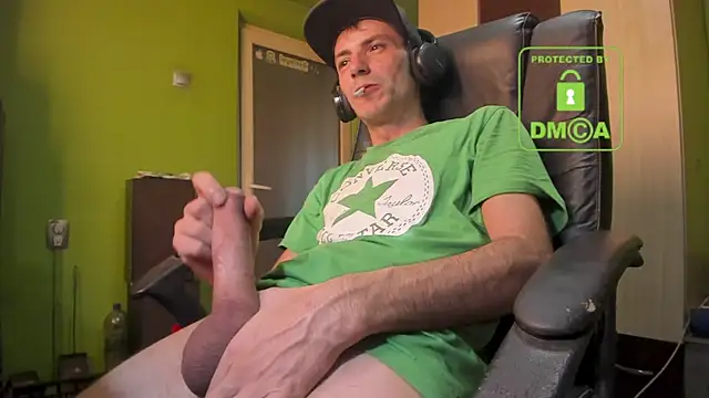 BigCumShoot online show from 28, 1, 2025