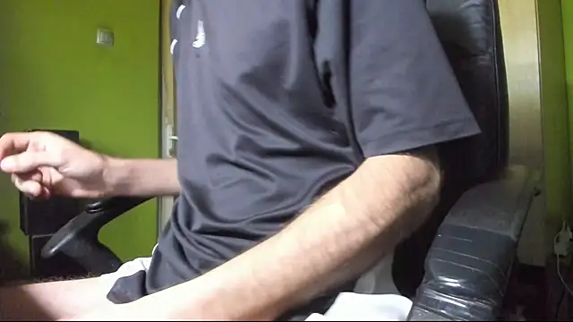 BigCumShoot online show from 8, 5, 2026