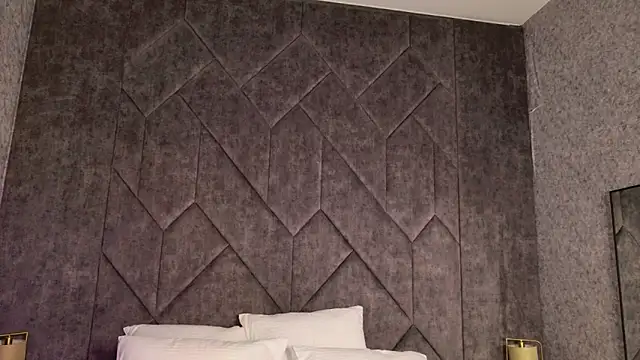 Kendra Parlow online show from 16, 12, 2025