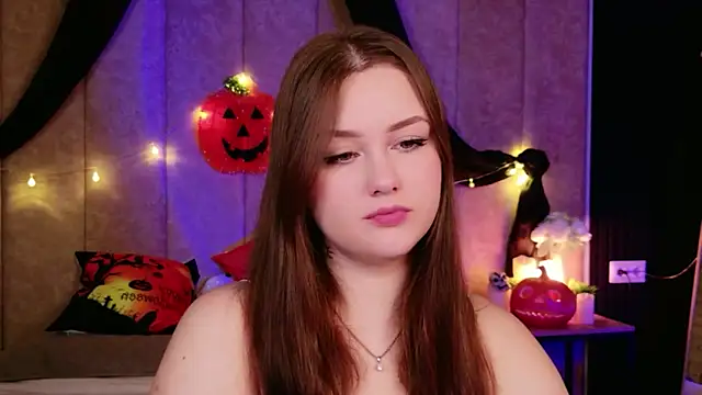 Snapshot of Kendra_Parlow chatting on 28, 10, 2025 Kendra Parlow online show from 28, 10, 2025