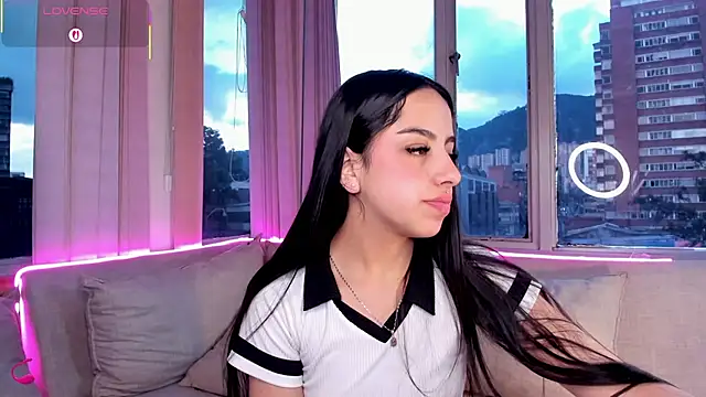 Daphne chers online show from 25, 10, 2025