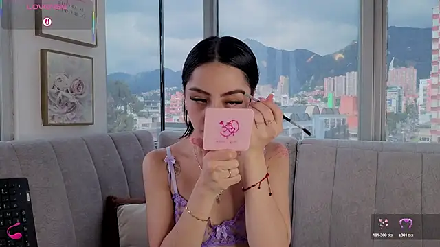 Daphne chers online show from 21, 4, 2026