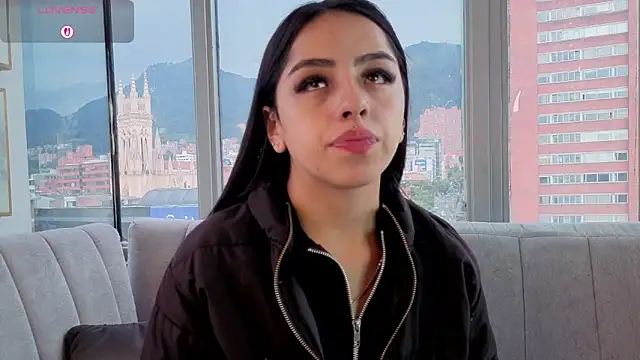 Daphne chers online show from 14, 4, 2026