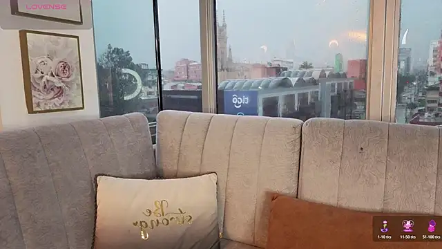 Daphne chers online show from 9, 3, 2026