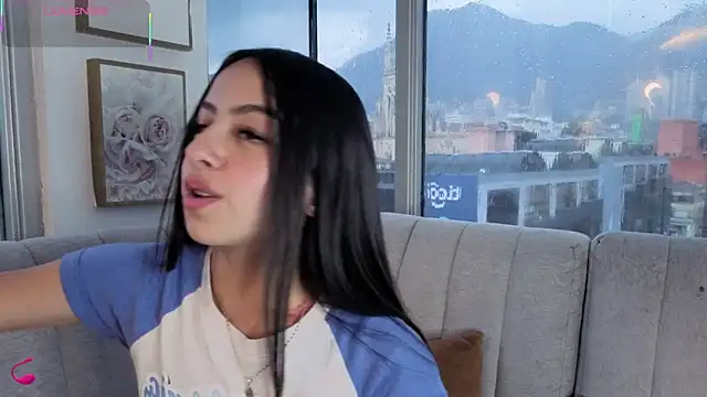 Daphne chers online show from 10, 3, 2026