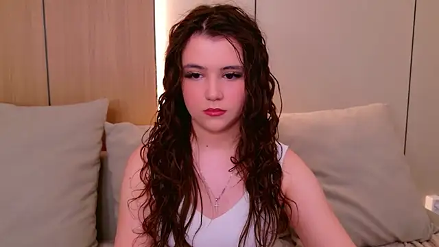 Pauline Heaven online show from 17, 4, 2026