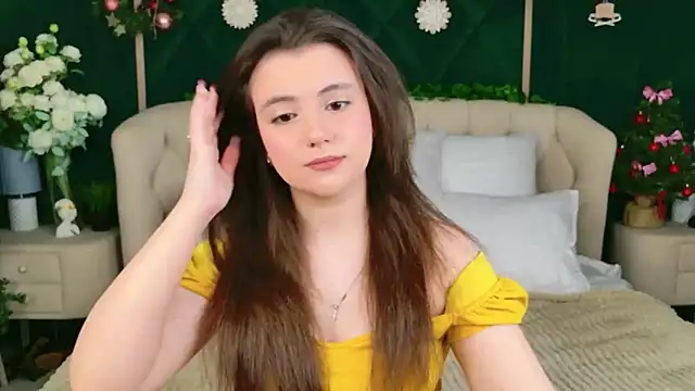 Pauline Heaven online show from 22, 12, 2025