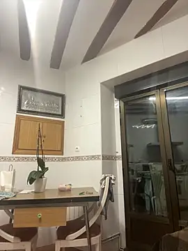 laarti online show from 3, 10, 2025