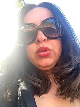 laarti online show from 7, 10, 2025