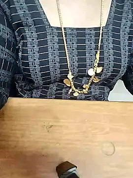Snapshot of Tamil_Radha chatting on 4, 10, 2025 Tamil Radha online show from 4, 10, 2025