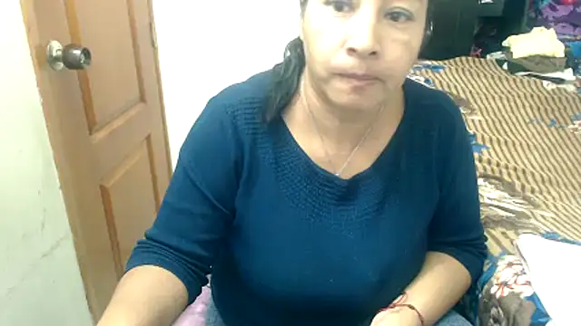 Snapshot of Siblleyx chatting on 9, 10, 2025 Siblleyx online show from 9, 10, 2025