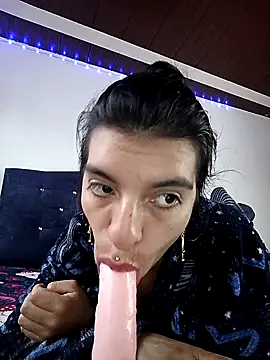 Ariell Kieran online show from 2, 3, 2025