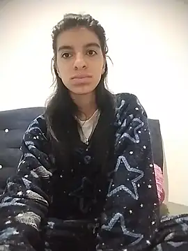 Ariell Kieran online show from 6, 7, 2026