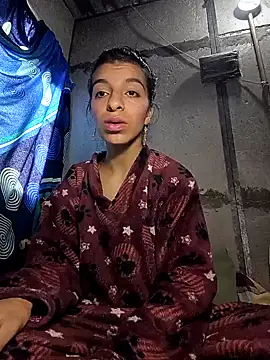Ariell Kieran online show from 10, 2, 2025