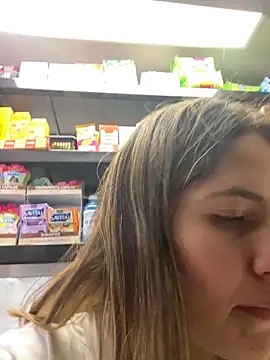 Andrea18 blonde online show from 4, 3, 2026