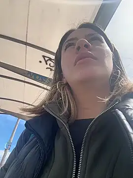 Andrea18 blonde online show from 4, 2, 2026