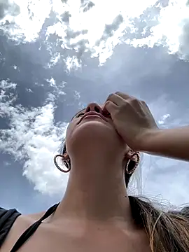 Andrea18 blonde online show from 19, 10, 2025