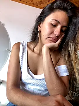 Andrea18 blonde online show from 21, 10, 2025