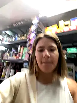 Andrea18 blonde online show from 30, 10, 2025