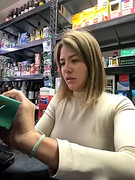 Andrea18 blonde online show from 26, 11, 2025