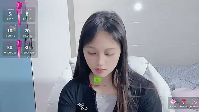 xunian71O online show from 24, 2, 2025