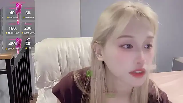 xunian71O online show from 2, 10, 2025