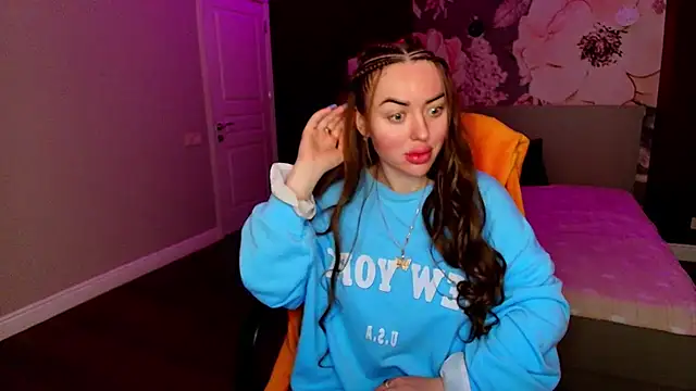 MissisCaty online show from 18, 4, 2026