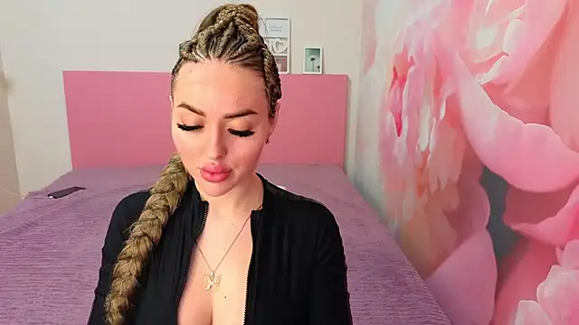 MissisCaty online show from 26, 9, 2025