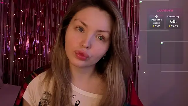 Snapshot of Lora_Rosee chatting on 30, 4, 2026 Lora Rosee online show from 30, 4, 2026