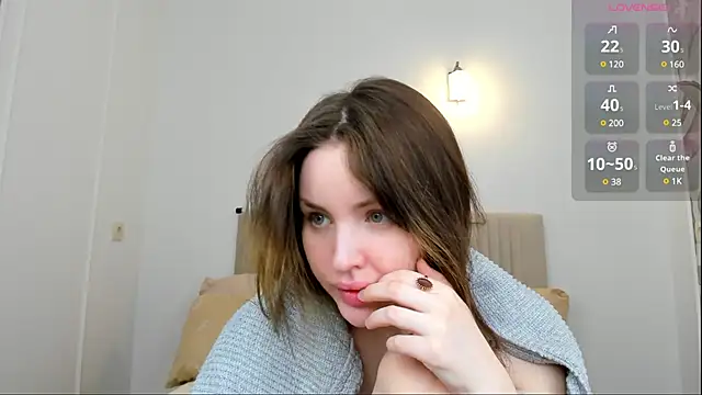 Lora Rosee online show from 20, 2, 2025