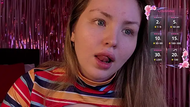 Snapshot of Lora_Rosee chatting on 6, 5, 2026 Lora Rosee online show from 6, 5, 2026