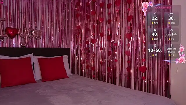 Lora Rosee online show from 4, 4, 2026