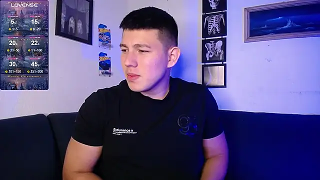 JamesCr  online show from 21, 12, 2025