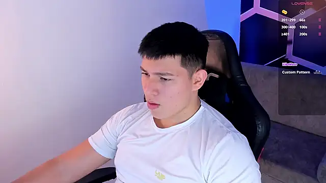 JamesCr  online show from 22, 2, 2026