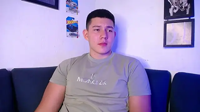 JamesCr  online show from 23, 12, 2025