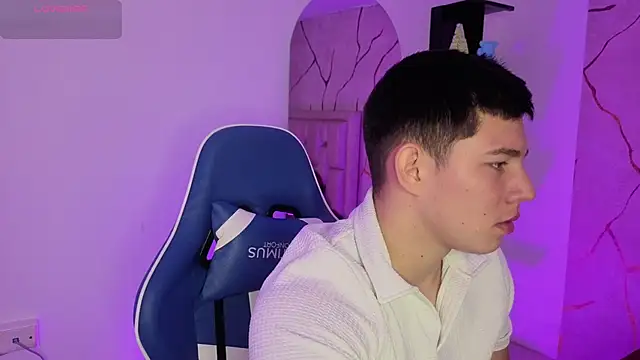 JamesCr  online show from 8, 5, 2026