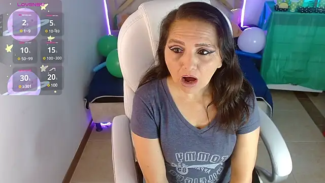 Alexaamoon  online show from 19, 3, 2025