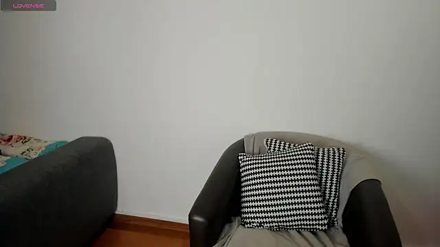 NicoleKatee online show from 26, 11, 2025