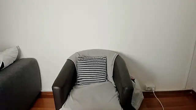 NicoleKatee online show from 16, 12, 2025