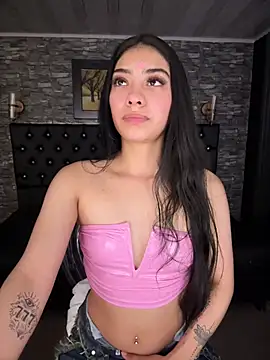 Snapshot of TayylorSexx chatting on 4, 6, 2026 TayylorSexx online show from 4, 6, 2026