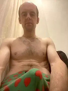 LynnAhNight online show from 7, 10, 2025