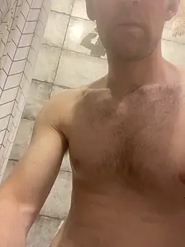 LynnAhNight online show from 28, 10, 2025