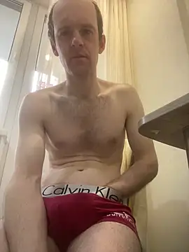 LynnAhNight online show from 10, 4, 2026