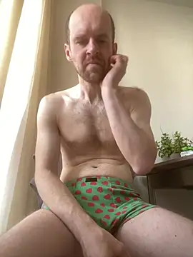 Snapshot of LynnAhNight chatting on 23, 5, 2026 LynnAhNight online show from 23, 5, 2026