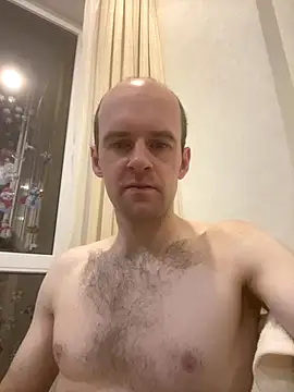 LynnAhNight online show from 17, 11, 2025